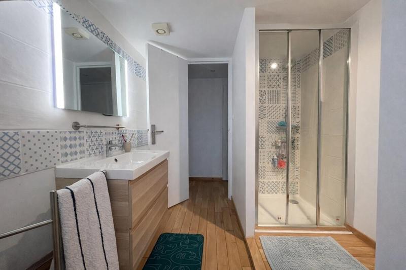 Maison - 174 m² - 6 pièces