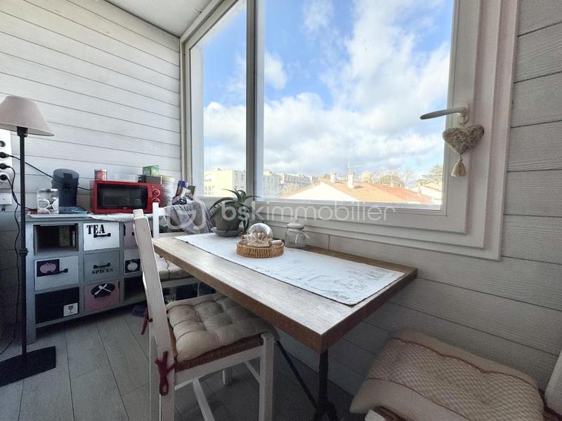 Appartement - 70 m² - 3 pièces