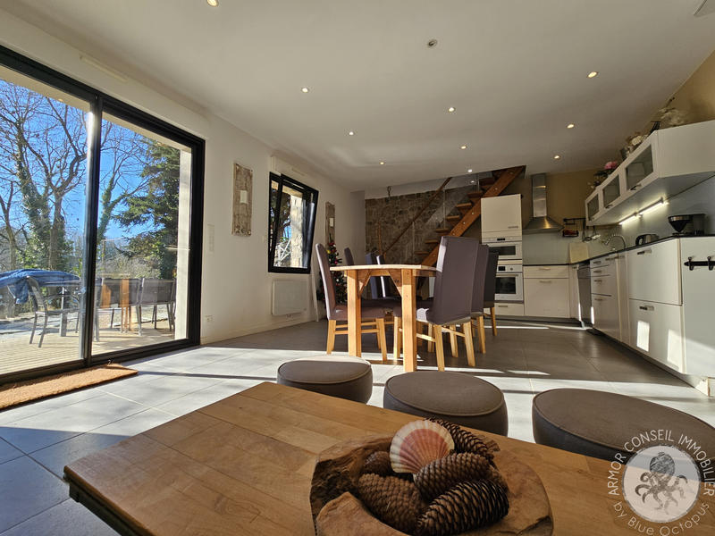 Maison - 113 m² - 6 pièces