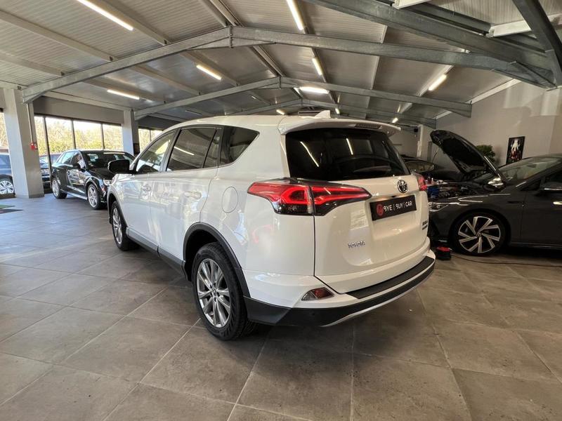 Toyota Rav4 Hybride 4x2 - Dynamic Edition Phase / Garantie 12 Mois