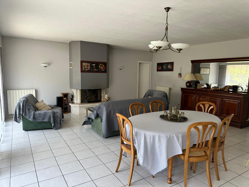 Maison - 159 m² - 6 pièces