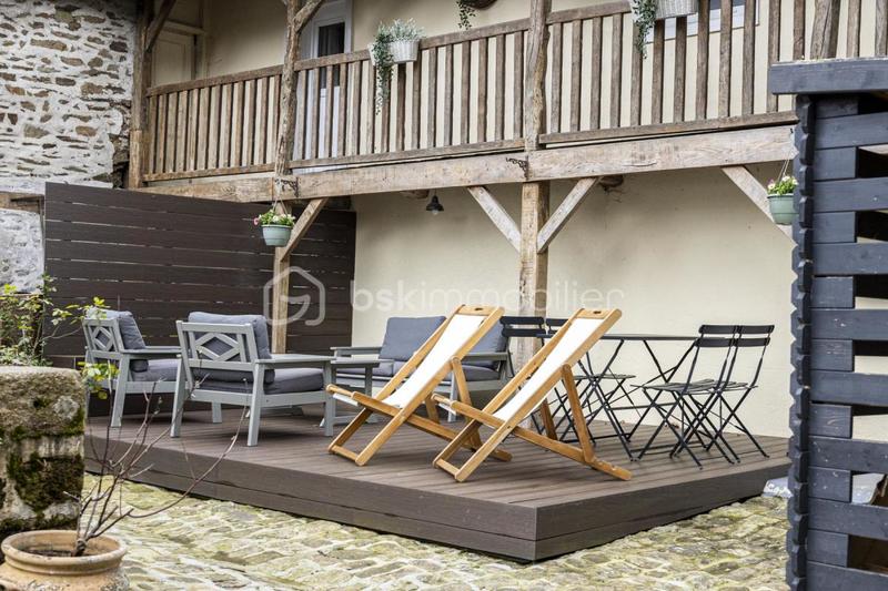 Demeure - 506 m² - 20 pièces