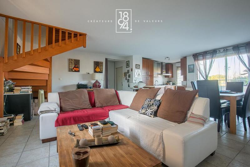 Duplex - 106 m² - 5 pièces