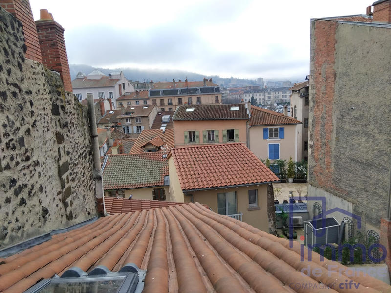 Appartement - 79 m² - 4 pièces