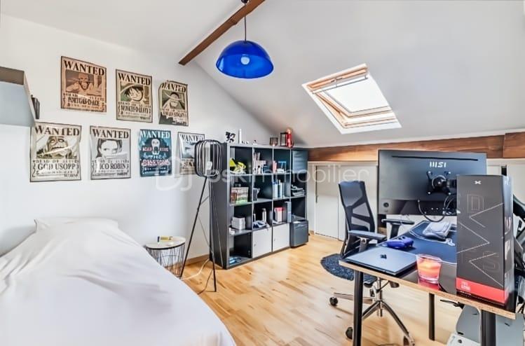 Maison ancienne - 200 m² - 8 pièces