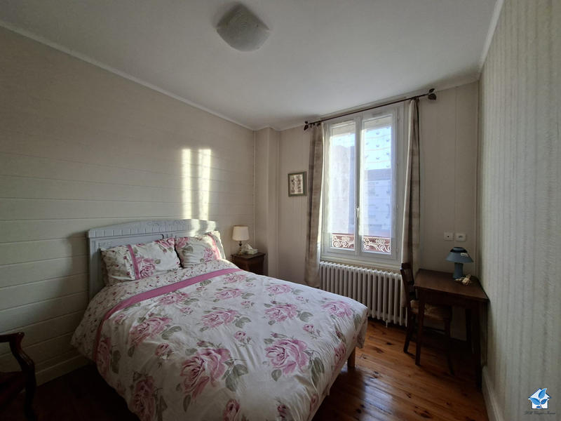 Viager - Maison - 114 m² - 7 pièces