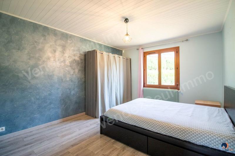 Maison traditionnelle - 103 m² - 4 pièces