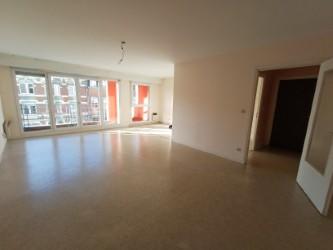 Appartement ancien - 81 m² - 3 pièces