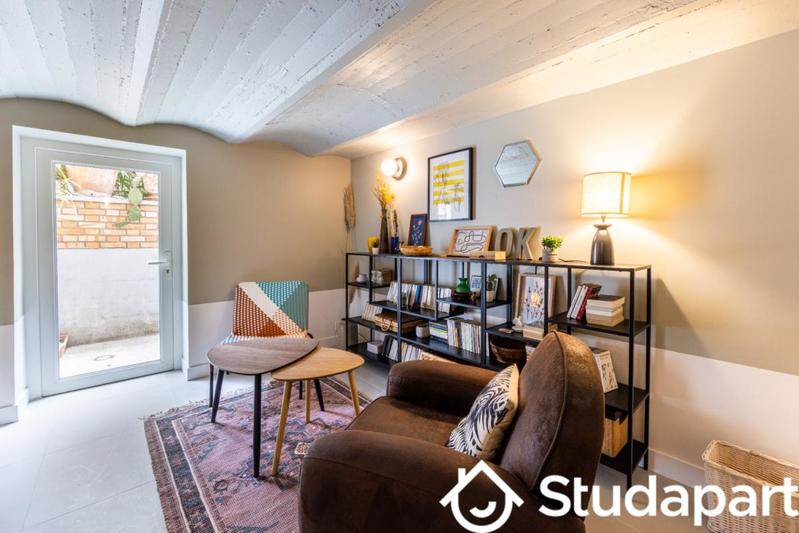 Chambre - 12 m² - 1 pièce