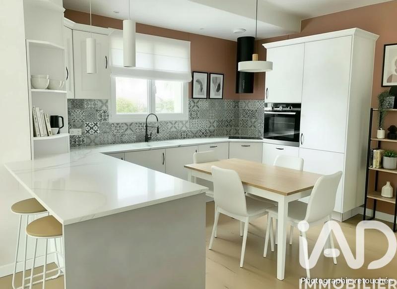 Maison - 133 m² - 7 pièces
