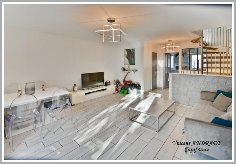 Maison - 88 m² - 4 pièces