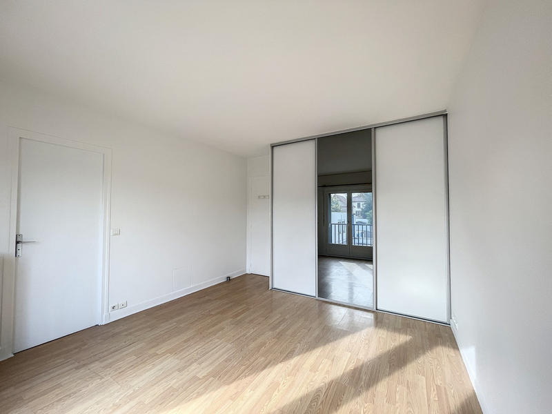 Appartement - 134 m² - 6 pièces