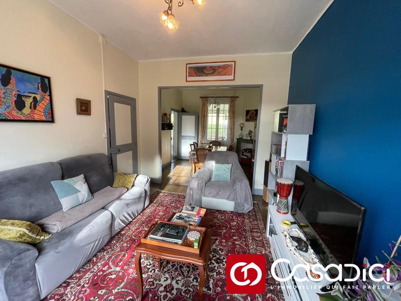 Maison traditionnelle - 146 m² - 4 pièces