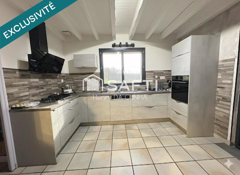 Maison - 105 m² - 4 pièces