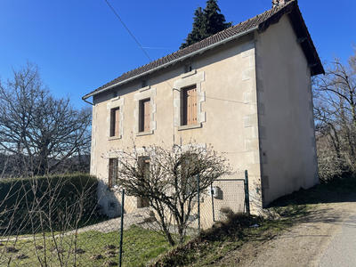 Maison - 80 m² - 4 pièces