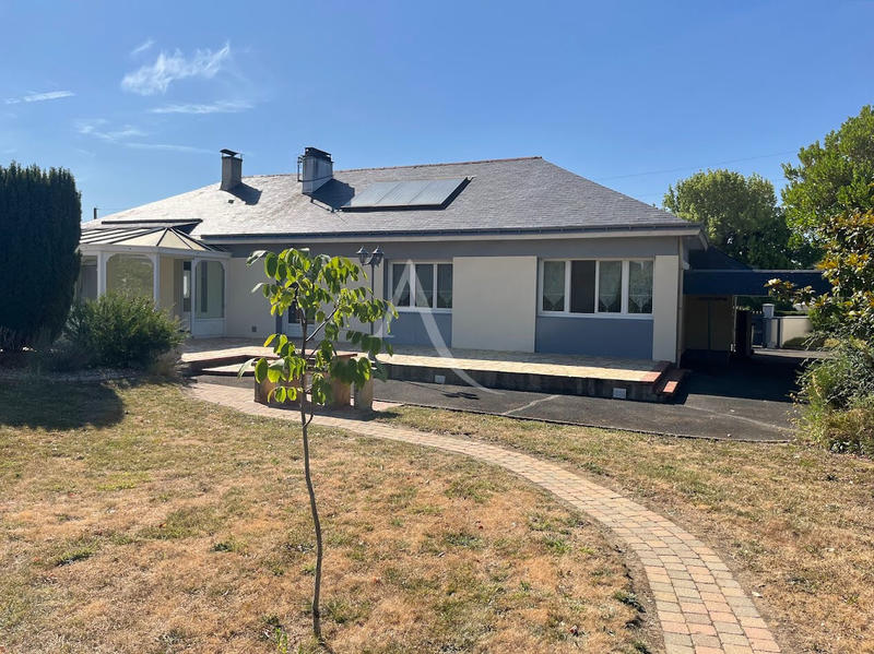 Maison - 133 m² - 8 pièces