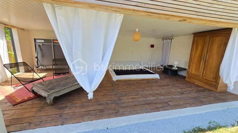 Maison - 194 m² - 7 pièces