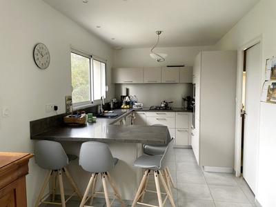 Maison - 86 m² - 4 pièces