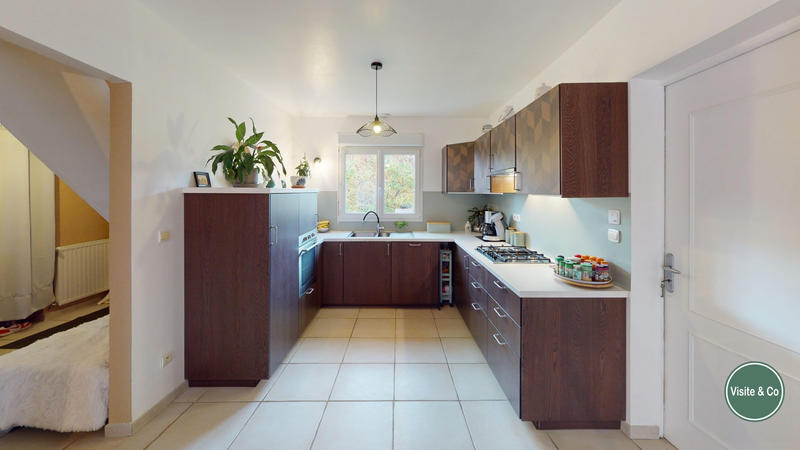 Maison traditionnelle - 118 m² - 6 pièces