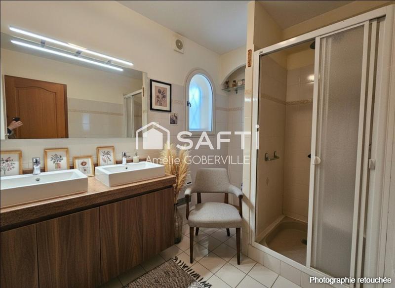 Maison - 157 m² - 7 pièces