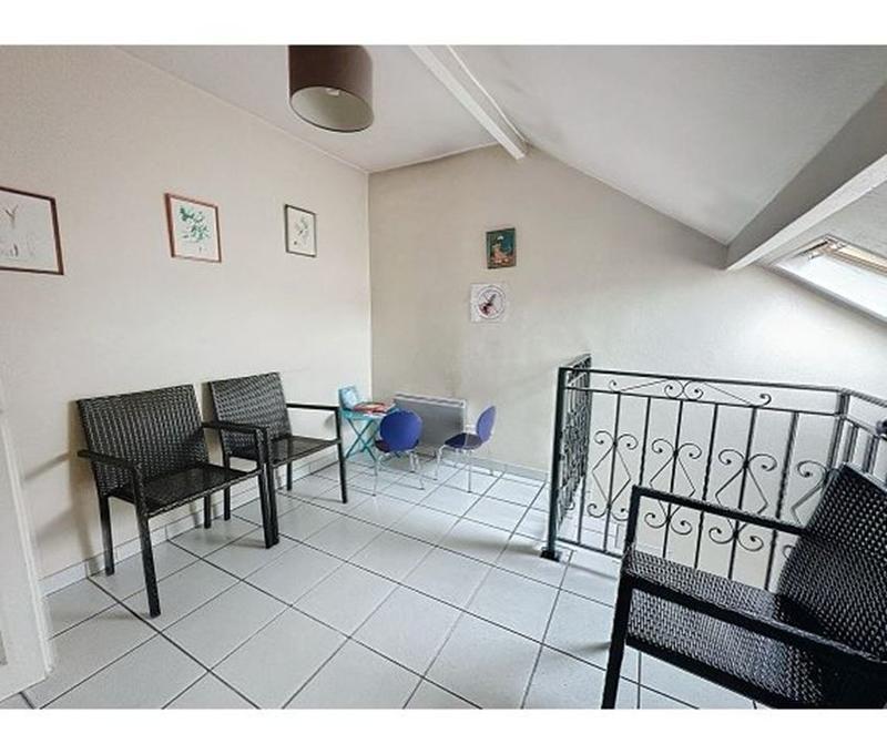 Local commercial - 14 m² - 1 pièce