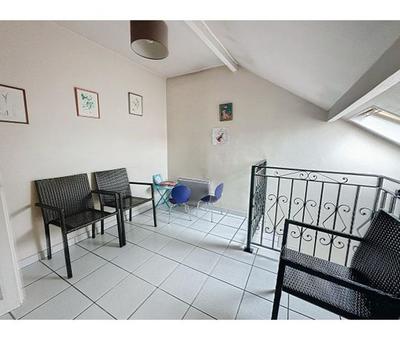 Local commercial - 14 m² - 1 pièce