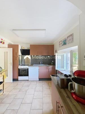 Maison en pierre - 90 m² - 4 pièces