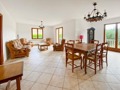 Villa - 131 m² - 4 pièces