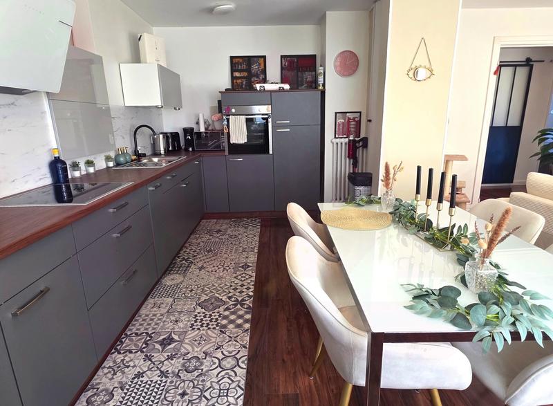 Appartement - 79 m² - 3 pièces