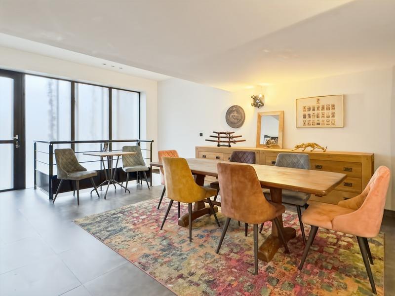 Bureau - 272 m² - 10 pièces