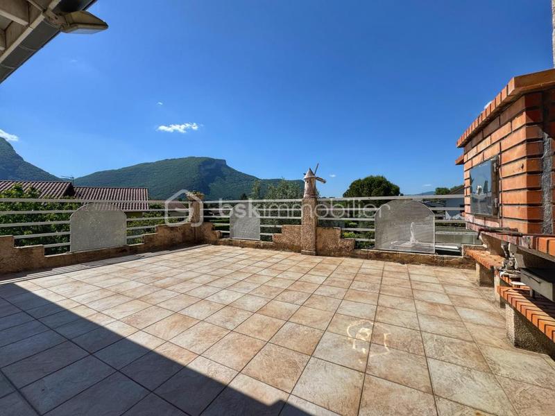 Villa - 151 m² - 5 pièces