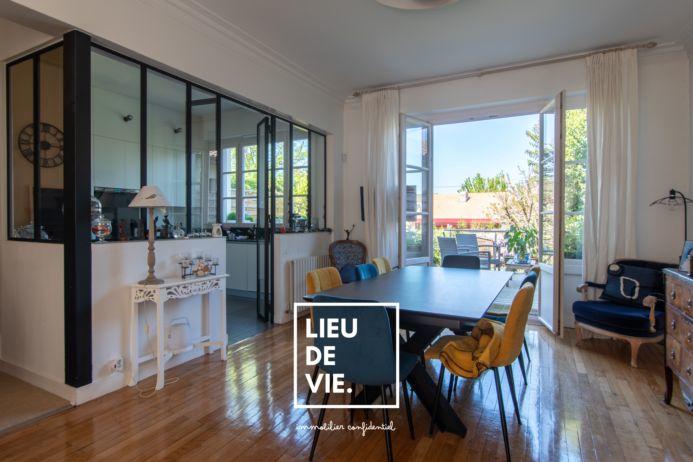 Maison ancienne - 203 m² - 7 pièces