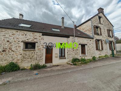 Maison - 217 m² - 8 pièces