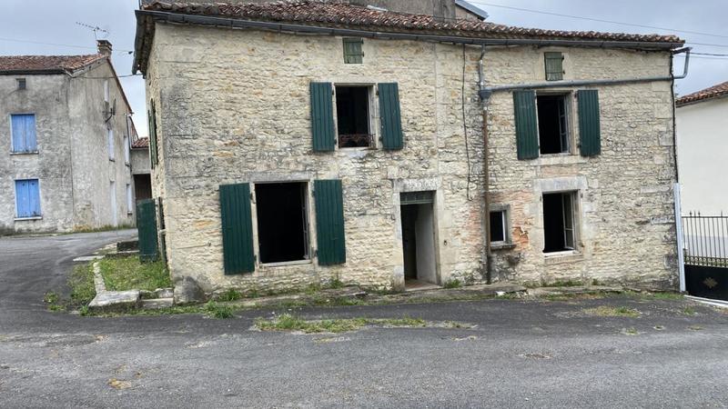 Maison de village - 100 m² - 3 pièces