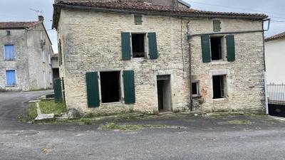 Maison de village - 100 m² - 3 pièces