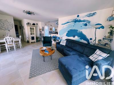 Maison - 87 m² - 4 pièces