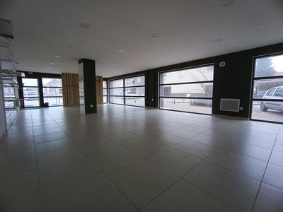 Local commercial - 108 m²