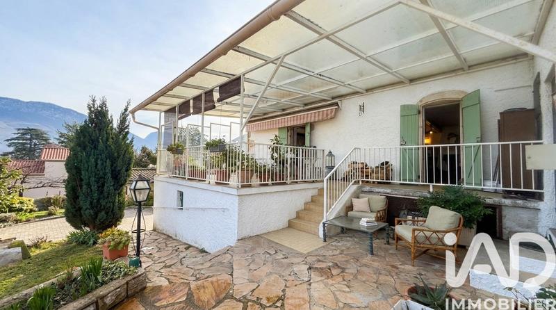 Maison - 163 m² - 6 pièces