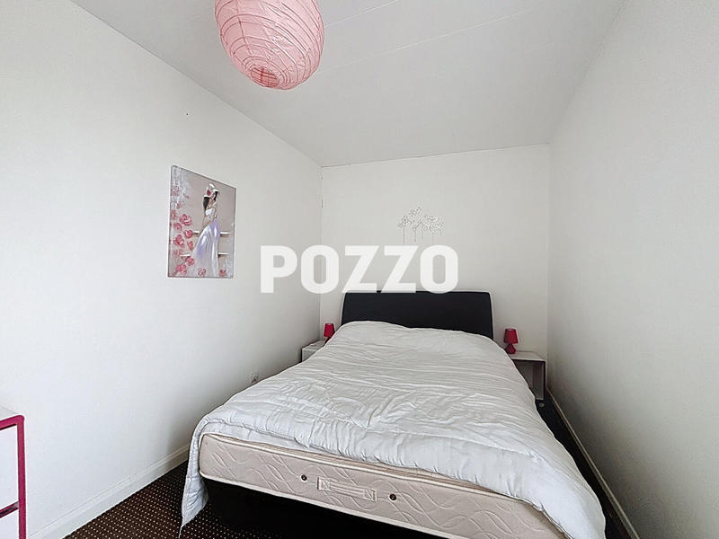 Maison - 100 m² - 6 pièces