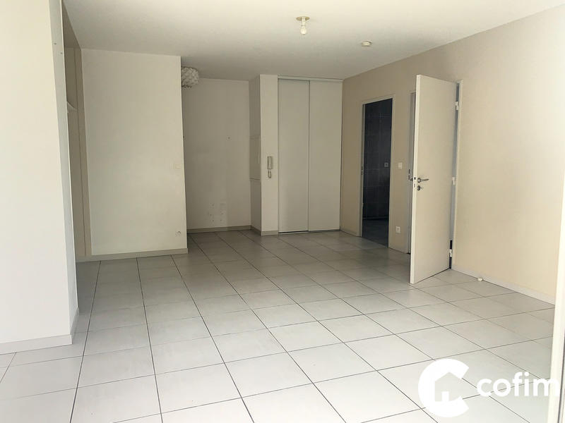 Appartement - 57 m² - 2 pièces