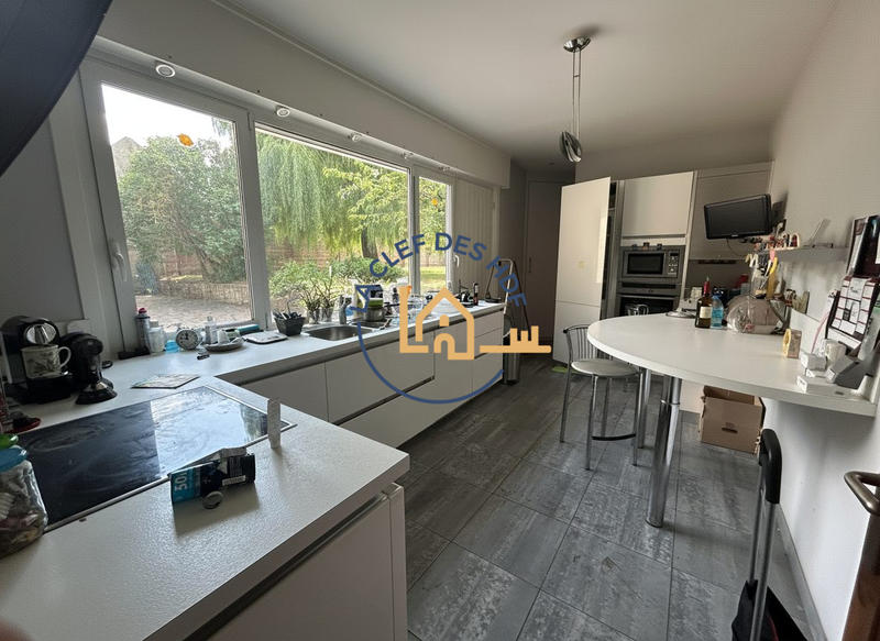 Maison - 212 m² - 5 pièces