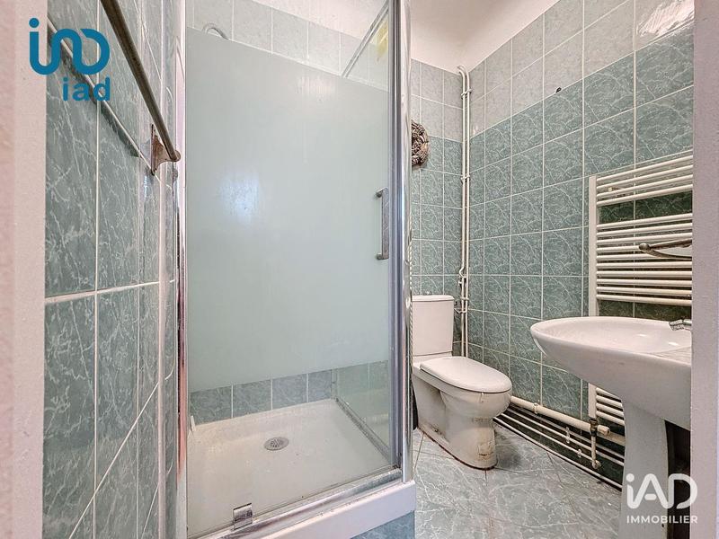 Maison - 250 m² - 11 pièces