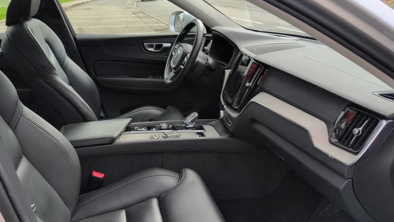 Volvo Xc60 2.0 Ti 340 T6 Plug in Hybrid Awd Geartronic8 253 Inscription Luxe