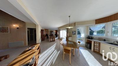 Maison de maîtres - 145 m² - 5 pièces