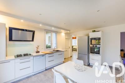 Maison - 155 m² - 6 pièces