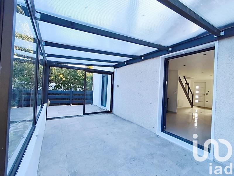 Maison - 110 m² - 6 pièces