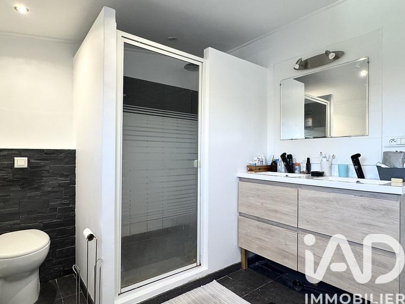 Maison - 96 m² - 4 pièces