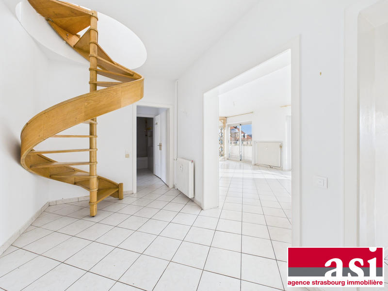 Appartement - 114 m² - 4 pièces