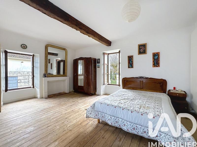 Maison - 99 m² - 4 pièces