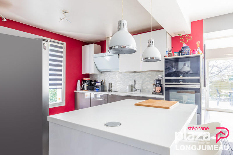 Maison - 121 m² - 5 pièces